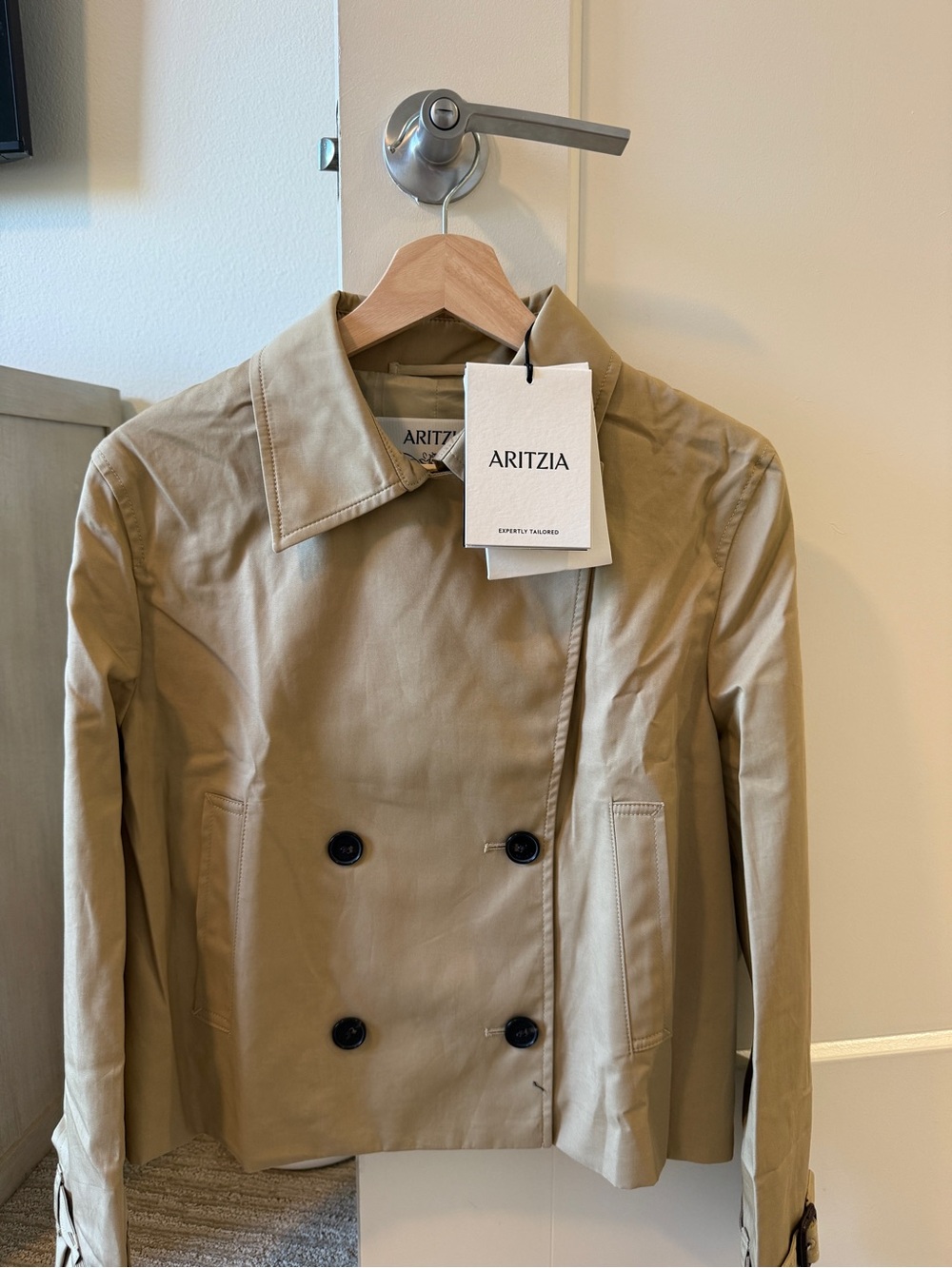 Aritzia Women's Beige Double-Breasted Trench Jacket